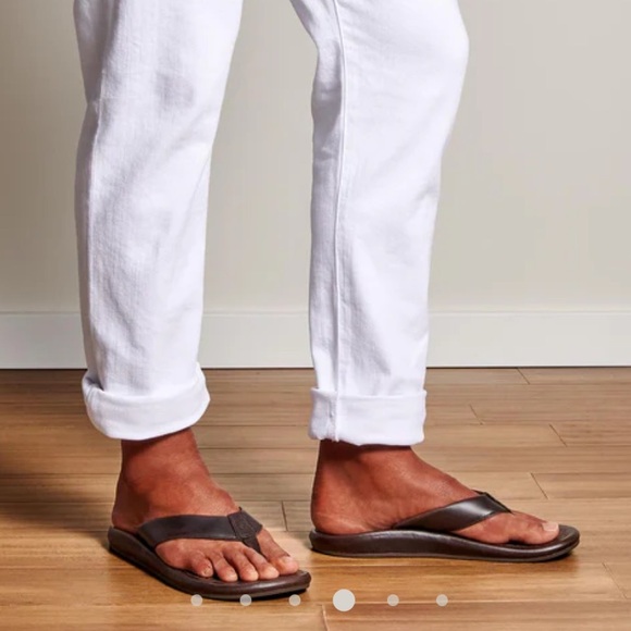 NWT OluKai ‘Ilikai’ Men’s Premium Leather Sandals - Picture 2 of 8